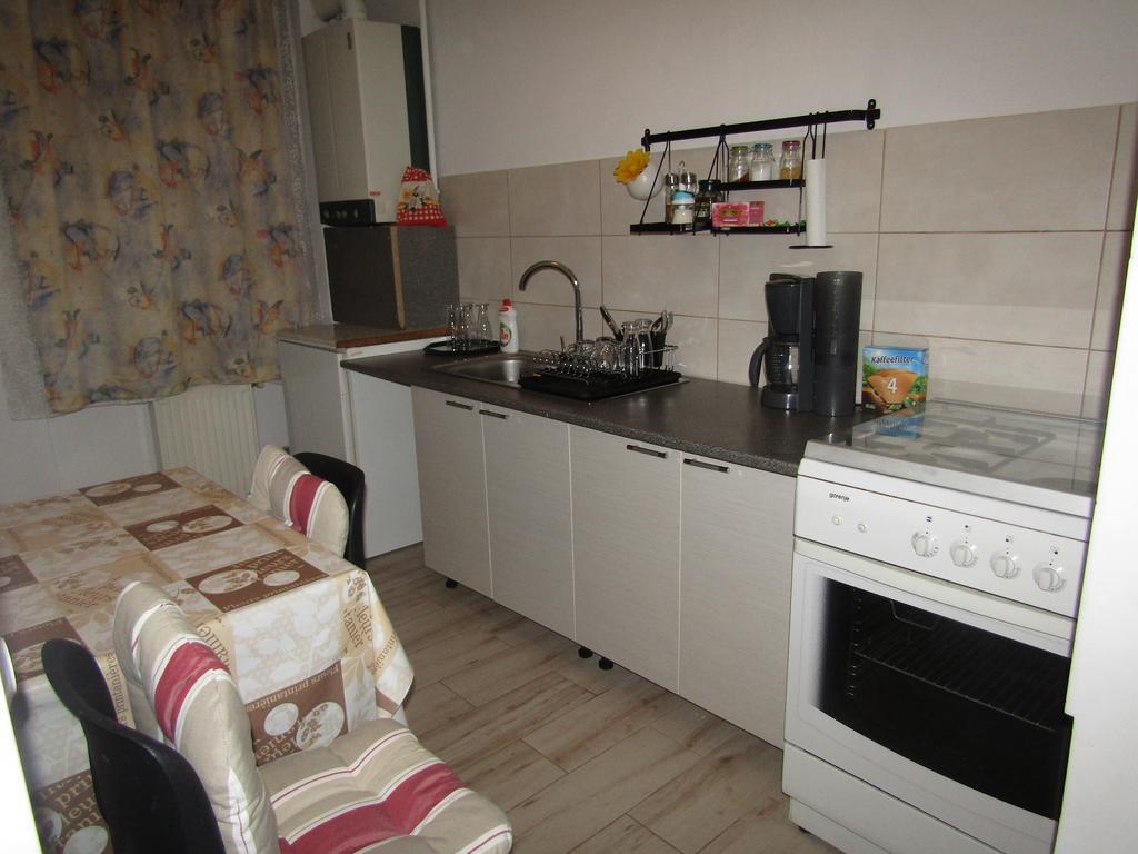 Gina Apartament Apartment Сибиу Екстериор снимка